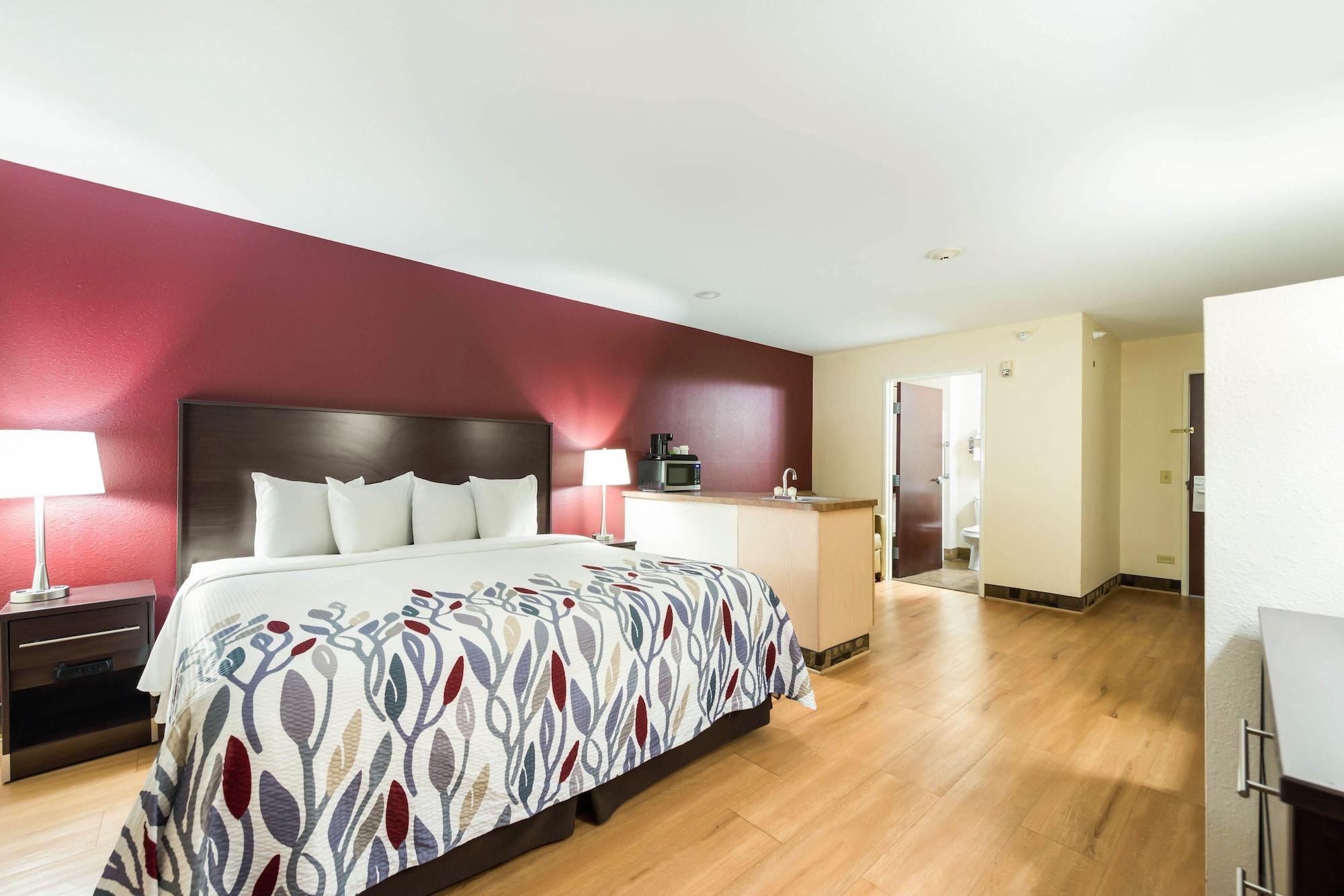 Red Roof Inn & Suites Monee Eksteriør bilde