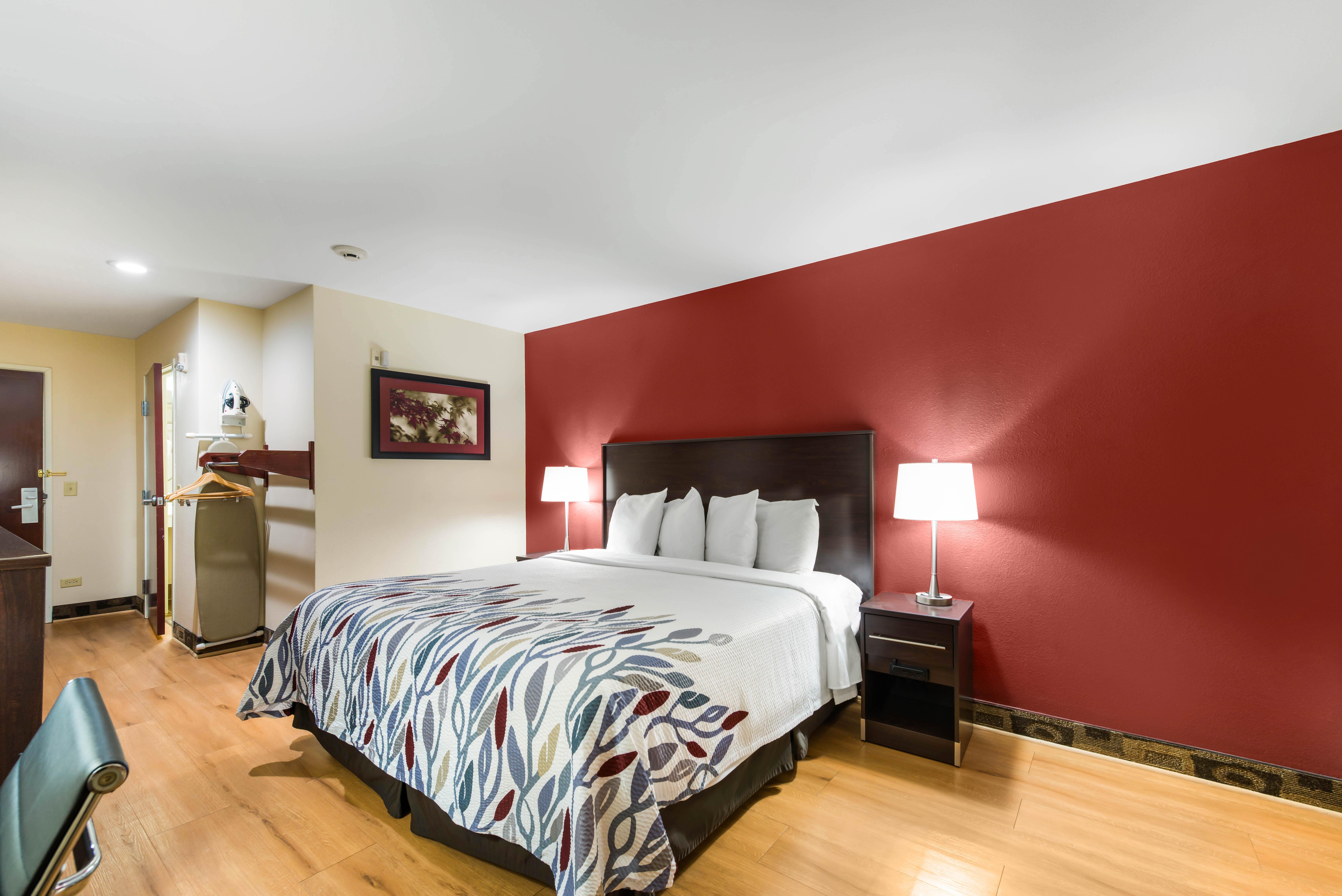 Red Roof Inn & Suites Monee Eksteriør bilde